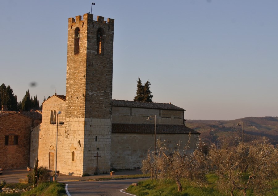 La pieve romanica di San Donato in Poggio