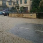 L’Ema tracimata in paese a San Polo: immagini impressionanti